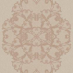 walls-republic-classic-ornamental-geometric-luxury-pixelated-medallion-wallpaper